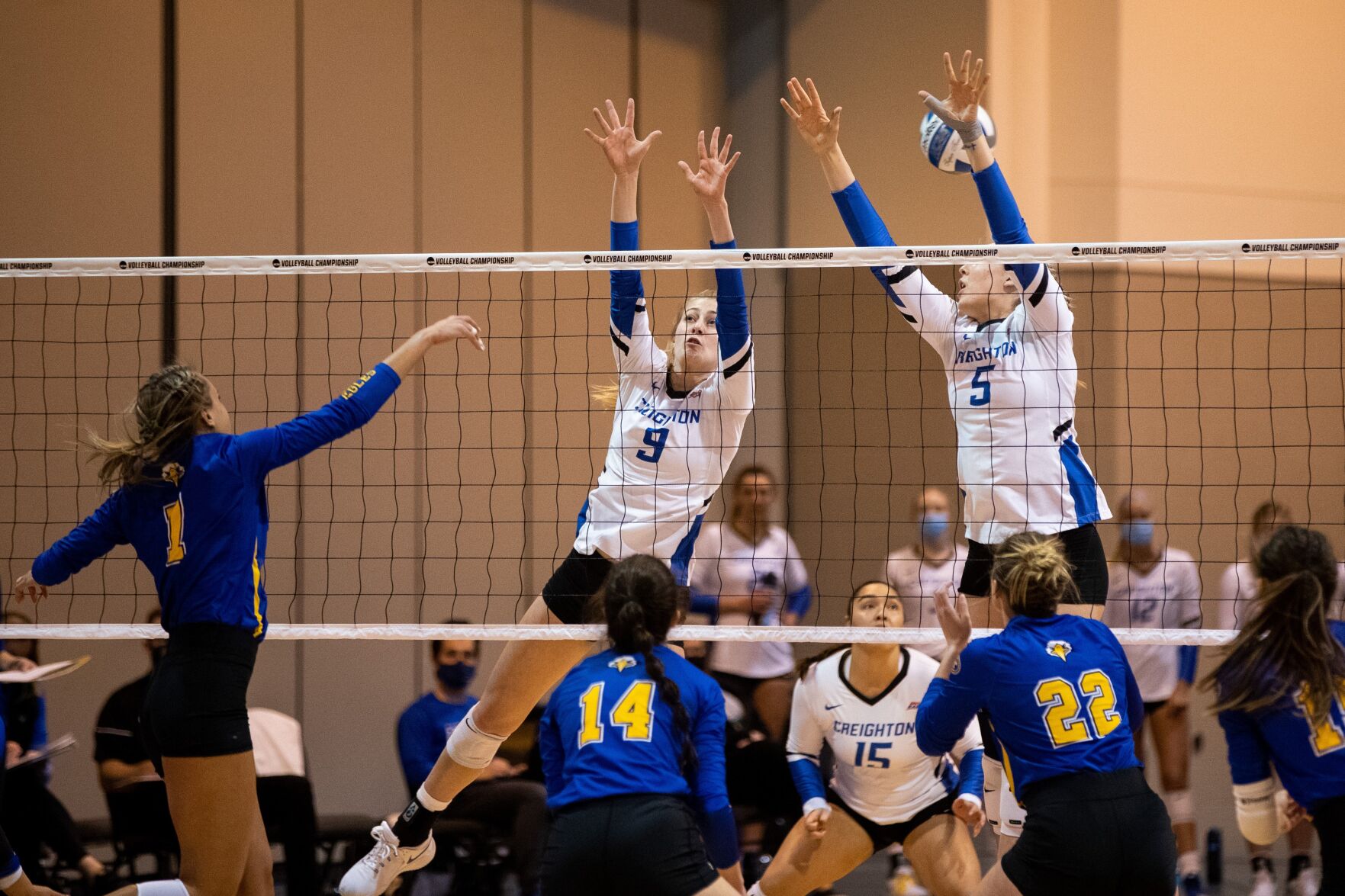 041521-owh-spo-cuvolley-ar20.JPG